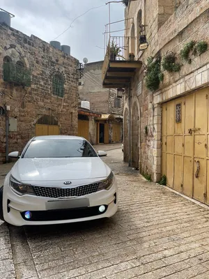 used-kia-k5-in-hebron