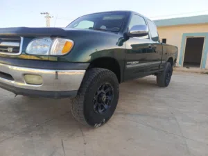 Toyota . Tundra . 2003 . Used4
