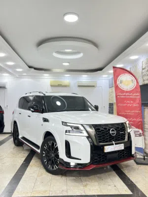 نيسان باترول نيسمو (اصل وكاله)2022 V8 المكينة الحمرا الكبيرة خليجي