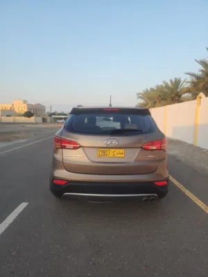 HYUNDAI Santa Fe 4 cylinder