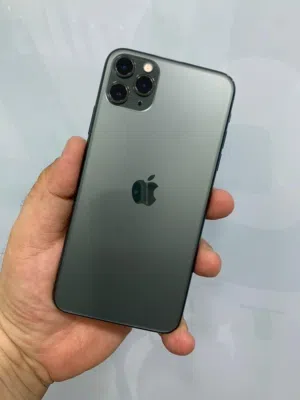 Apple iPhone 11 Pro Max 256 GB in Basra