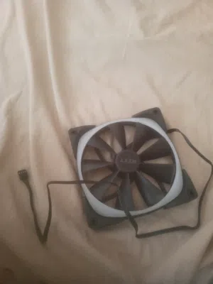 مراوح بي سي