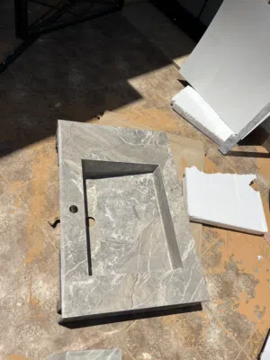 حوض وجه معلق