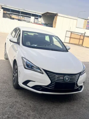 Changan eado 2020  sport plusشانجان  فحص 3جيد ضربة بنكيت 10700 سعر نهائي
