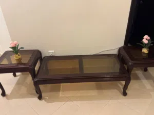 طقم طاولة قصير