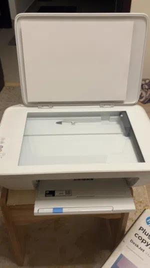 للبيع طابعه