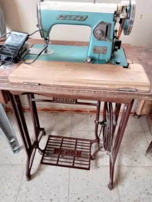 ماكنة خياطة