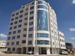 5+ floors . 380 m2 . Agent4