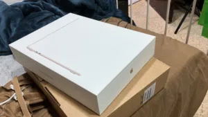 حاسوب ابل جديد للبيع
