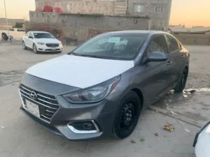 للبيع اكسنت 2019