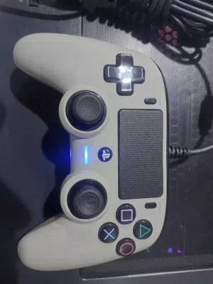 يده سوني 4 (USB )
