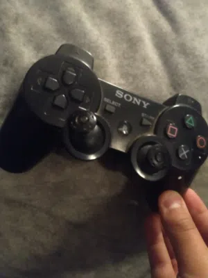 يد بلايستيشن 3 بحالة جيدة