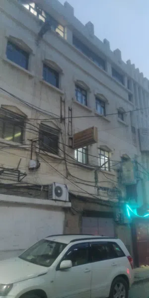 87 m2 . Landlord0