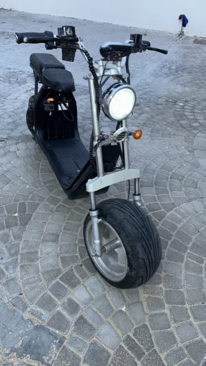 Black Electric scooter Harley speed 70 km/h