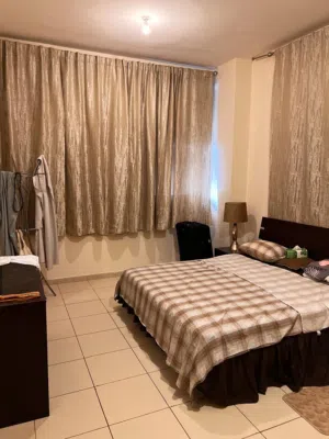 غرفتين وصاله في ابراج عجمان وان مساحه مميزه وبسعر اقل من السوق ب100 الف درهم