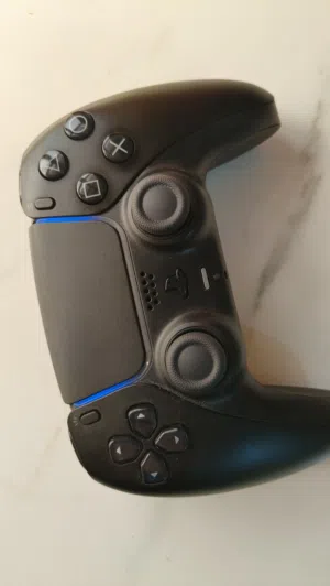 يد تحكم PS5