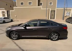 Used Hyundai Sonata in Qurayyat