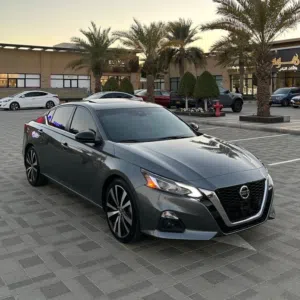Used Nissan Altima in Muscat