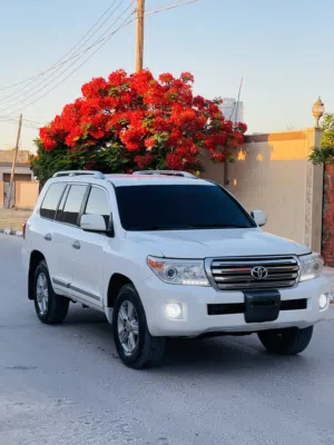 Used Toyota Hilux in Misrata