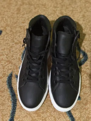 Sport Shoes . Other . 43 . New3