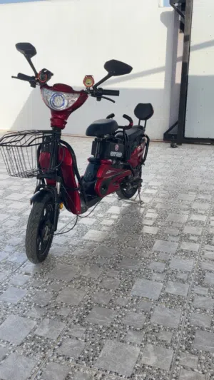 دراجه كهربائي شبه جديده
