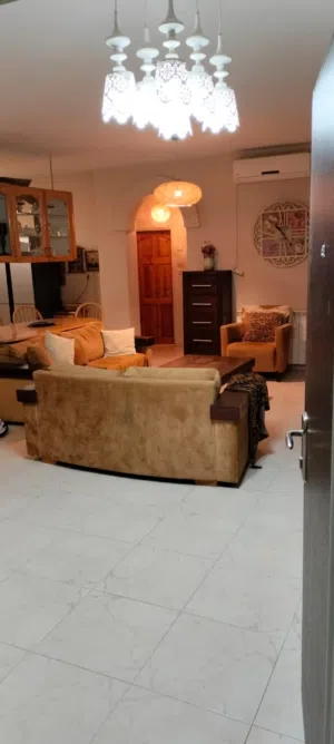 120 m2 2 Bedrooms Apartments for Rent in Ramallah and Al-Bireh Um AlSharayit