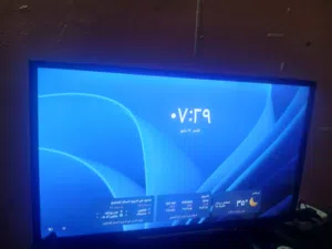 شاشه 32 بوصه سمارت يشغل كل برنامج افلام و بعض العاب سعر ثابت مافي اي مشاكل شاشه
