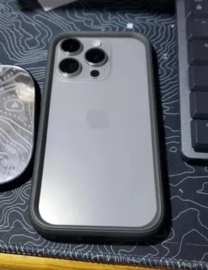Apple iPhone 15 Pro 256 GB in Sana'a