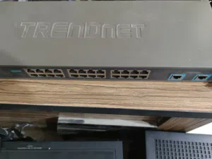 switch 24 port GIGABIT