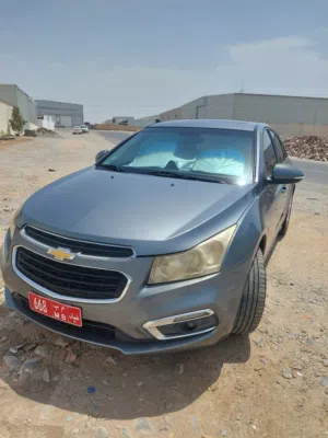 1500 omr chevrolet cruze 2016 LT full option.