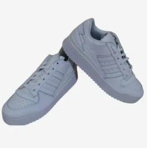 أحذية عصرية بجودة عالية  راحة  أناقة  أسعار مناسبة  موديلات حديثة  للرجال والنساء  جودة