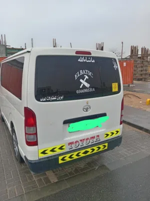 Used Toyota Hiace in Abu Dhabi