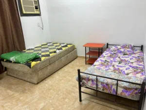 2 single room shared apartment
