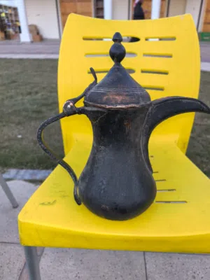 دلة عليان قديمه