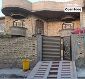 بـيت للبيع في حي الخضراء 250 متر
