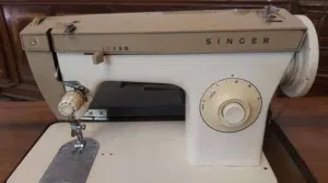 ماكينة خياطة سنجر برازيلي ( 241C – Vintage).. شغّالة