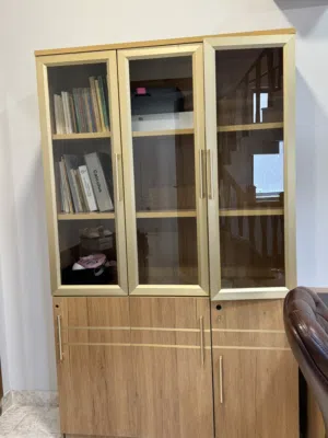 مكتب للبيع