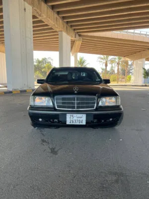 مرسيدس هرم c 200