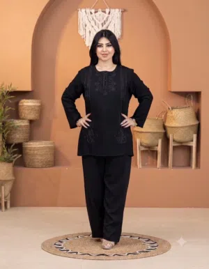 بجامة بلون الاسود الفاحم ردن Xl/2xl/3xl توجد خدمة توصيل لجميع محافظات العراق  السعر12 الاف