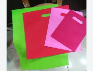 اتوفرت اكياس القماش  الغنية عن التعريف  كل الألوان  جودة  مرغوبة وبشدة اسعار حلوة متوفر 40 ك