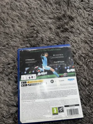 Fc24 ps5نضيفة