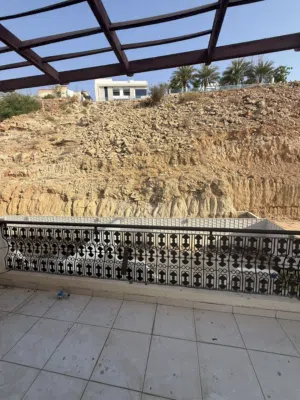 استديو مع بلكون ببوشر مقابل الحديقه شارع المها  El maha street studio