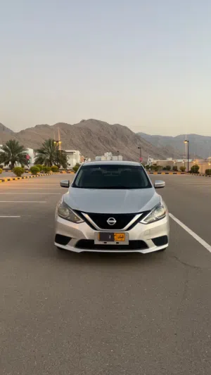 نيسان سنترا