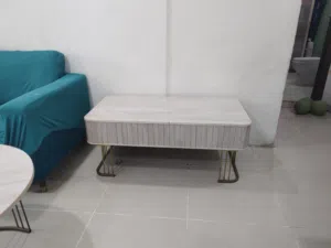 2 table.it can be stick together