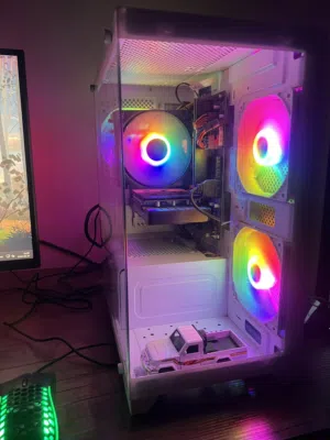 PC Case  كيس بي سي مستعمل نظيف مدة 8 شهور فقط  بلا أي أضرار