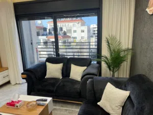 140 m2 2 Bedrooms Apartments for Rent in Ramallah and Al-Bireh Al Masyoon