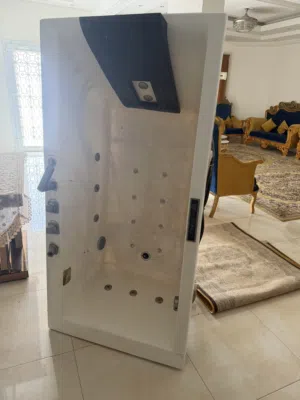 للبيع جاكوزي من شركة ميلانو