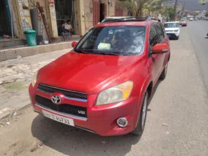 Used Toyota RAV 4 in Sana'a