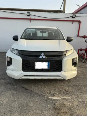 ميتسوبيشي L200 2023