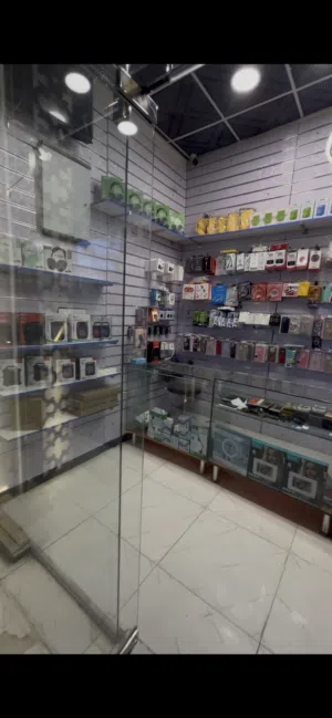 تصفيه محل موبايلات كامل للبيع